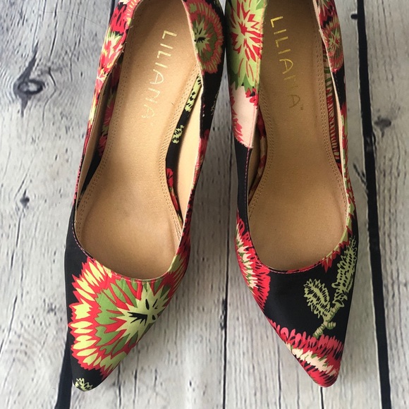 Pattern pointy heels - Picture 2 of 3